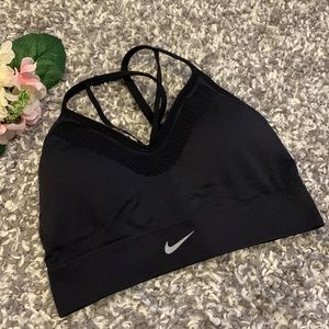 Nike Women Medium Dri-Fit Sports Bra